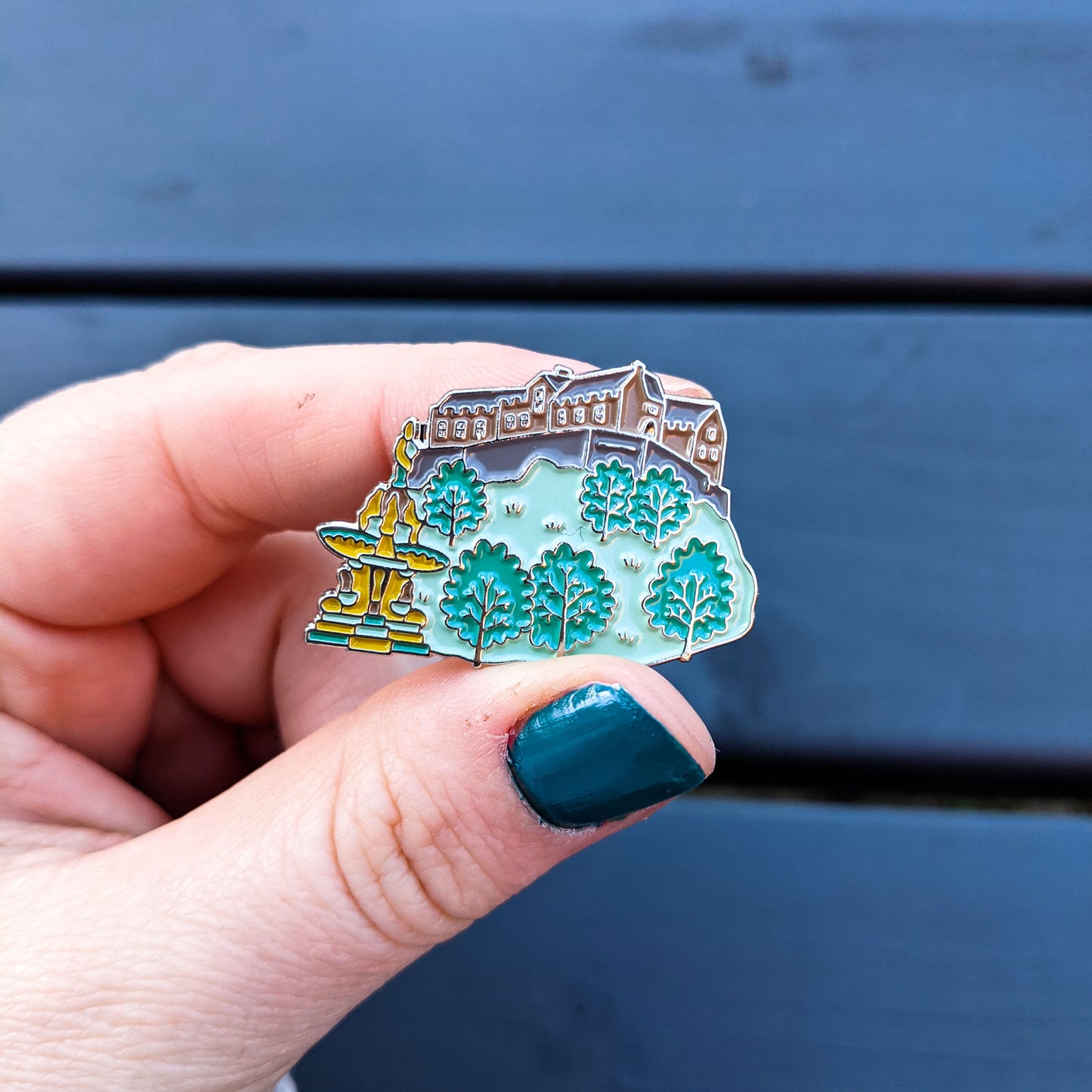 Edinburgh Castle Pin Badge