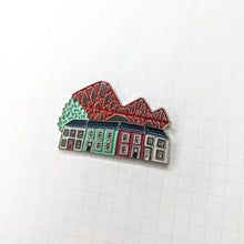 Load image into Gallery viewer, South Queensferry Pin Badge - Victoria Rose Ball
